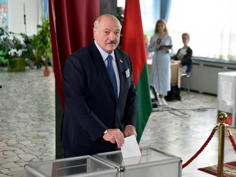 Единый день голосования в Беларуси прошел с рекордной явкой? Проверяем слова Лукашенко