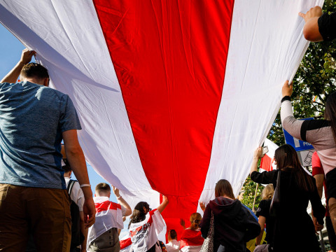 Fake news of the week: There were few people protesting in Belarus and in Kazakhstan , half of Ukrainians consider themselves Russians, and the upcoming Constitution of Belarus is unmatched