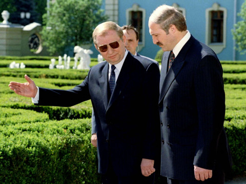 Альтернативная версия истории отношений Минска и Киева от БТ VS реальная от команды WTF