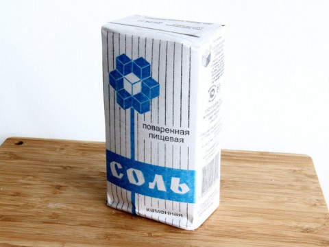 «ЖС премиум»: в Украине соль стоит в 40 раз дороже, чем в Беларуси. Журналисты WTF разобрались, почему