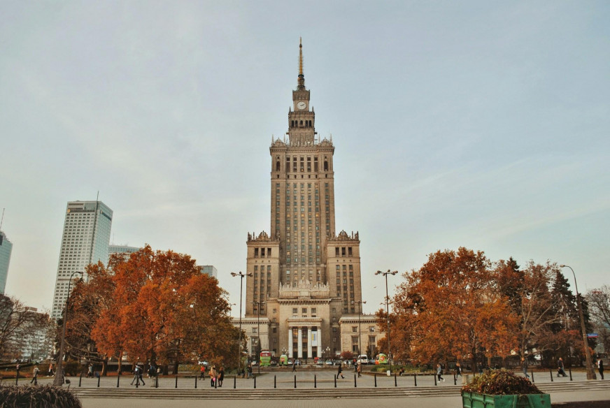 СТБ: Пакупніцкая здольнасць у Польшчы падае. Праверылі, ці так гэта, і параўналі з Беларуссю