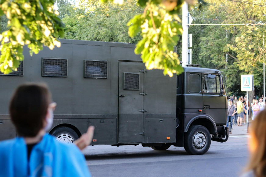 Сколько государство тратит на силовиков и социальную сферу: версия Азарёнка против реальности 