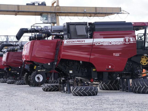 How Gomselmash created its first combine harvester and what Lukashenka has to do with it