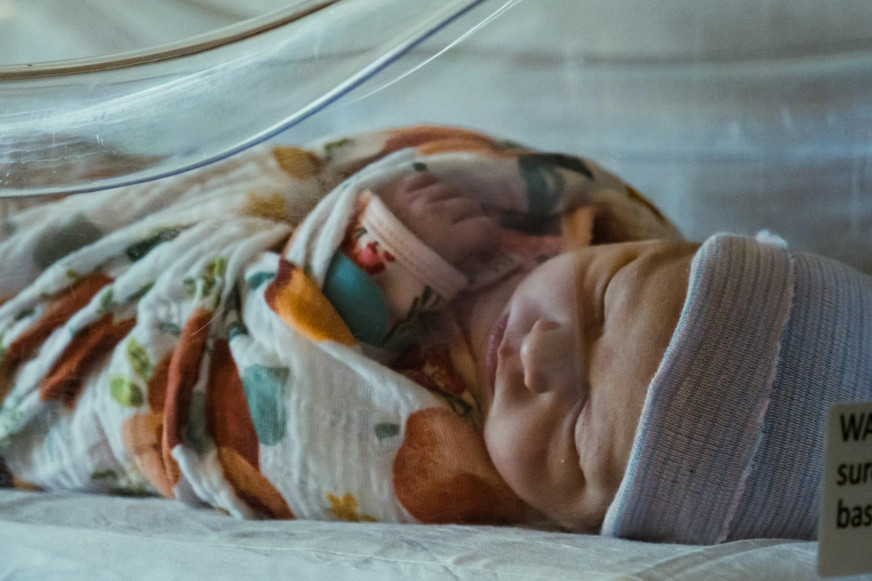 На магілёўскім тэлебачанні параўналі кошт родаў у Беларусі і ЕЗ ды перабольшылі розніцу ў 12 тысяч разоў