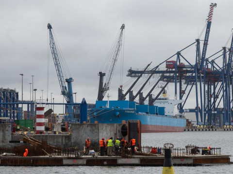 Антыбеларуская палітыка Вільні б'е па Літве? Праверылі высновы дэпутатаў Гігіна і Шпакоўскага 