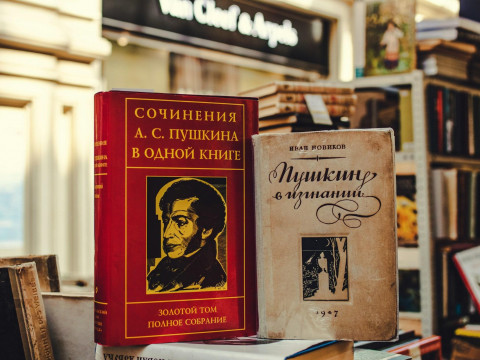 Палітыкі ці народ? Хто ў Латвіі насамрэч не захацеў зрабіць расейскую мову дзяржаўнай