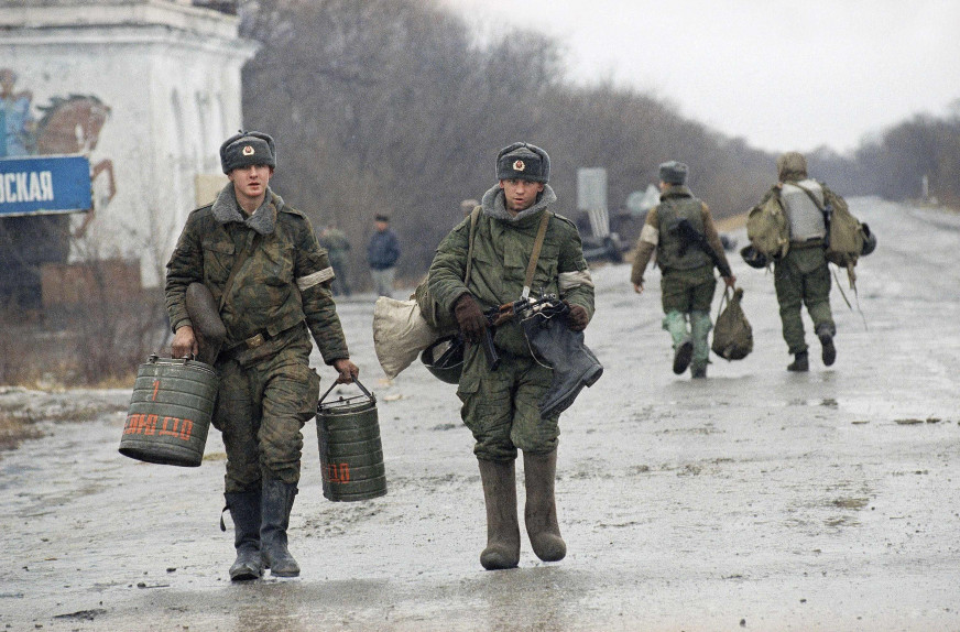 Bandarenka, a historian, drew parallels between the mobilization in Ukraine and the USSR, but overlooked the significant number of Soviet draft dodgers