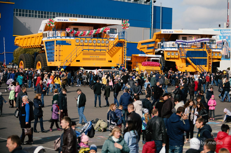 Беспошлинная торговля в ШОС? На Белорусском радио нашли выгоду, которой пока нет