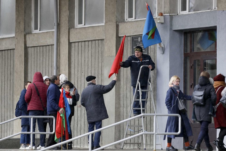 “The fee isn’t going up.” Political analyst Lazutkin was wrong about tuition fees at Belarusian universities… 