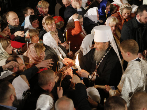 There are more churches, but as for parishioners... Why Azaronak is wrong to call the UOC-MP “the largest religion” in Ukraine
